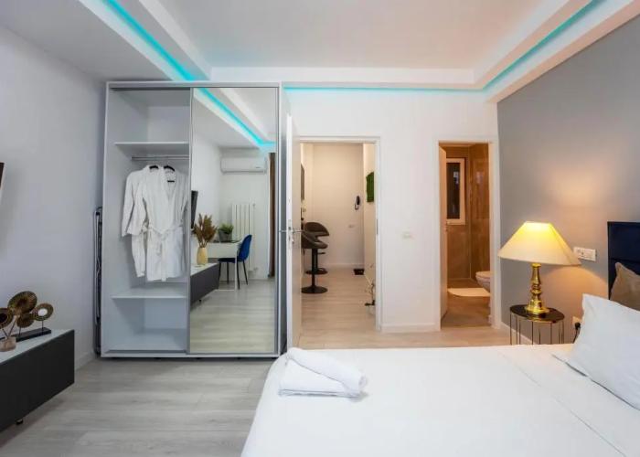 Metropole Apartments Old City