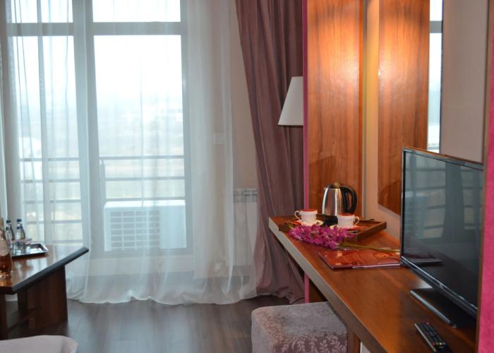 Hotel Phoenicia Express