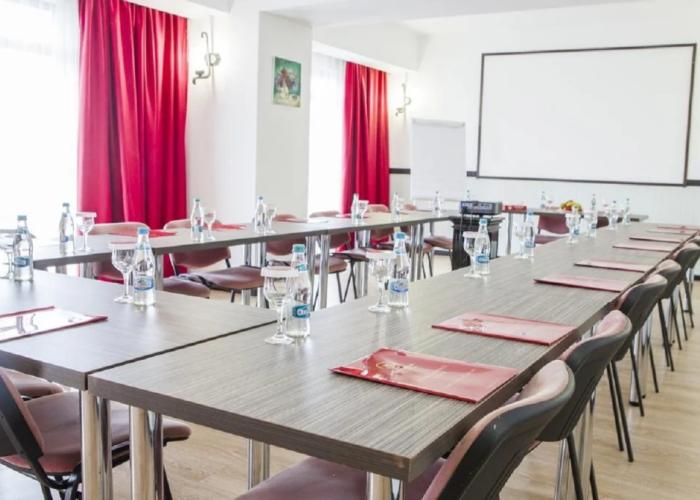 Hotel Phoenicia Express