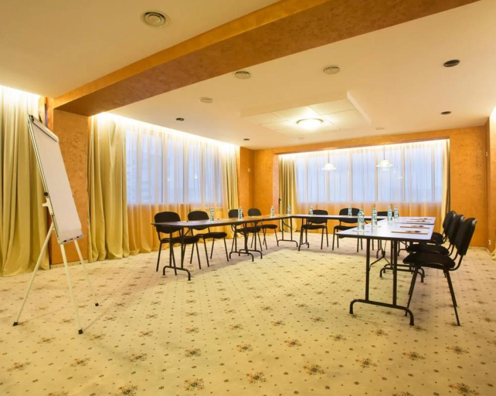 фото Inter Business Bucharest Hotel