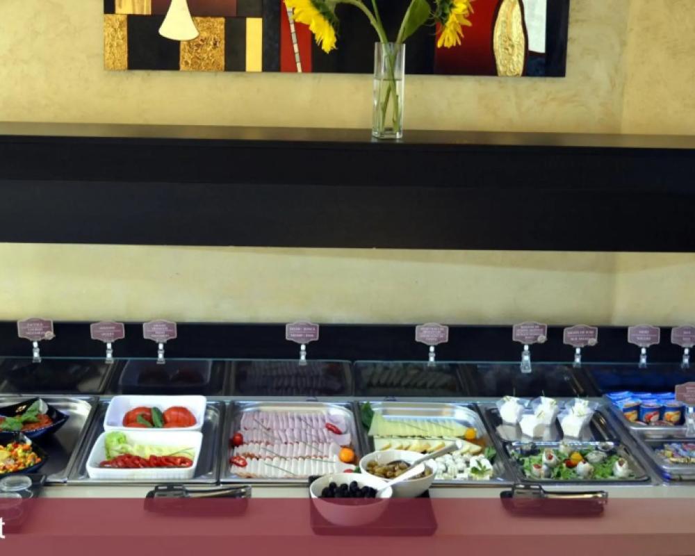 фото Inter Business Bucharest Hotel