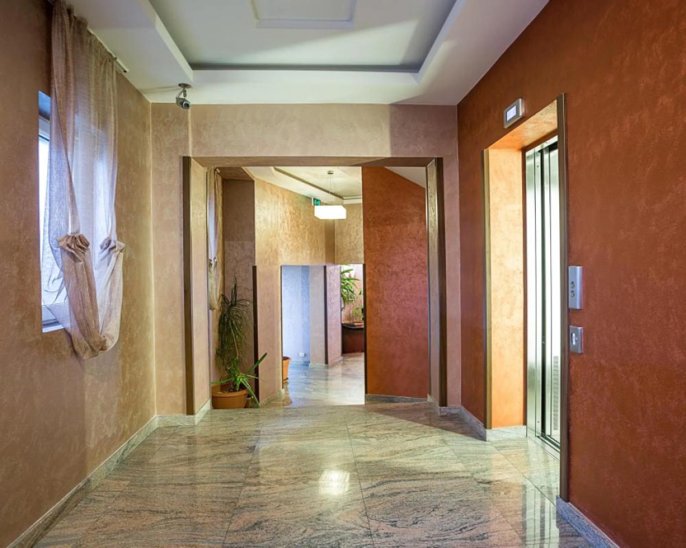 фото Inter Business Bucharest Hotel