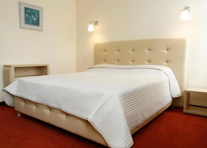Hotel Capitol