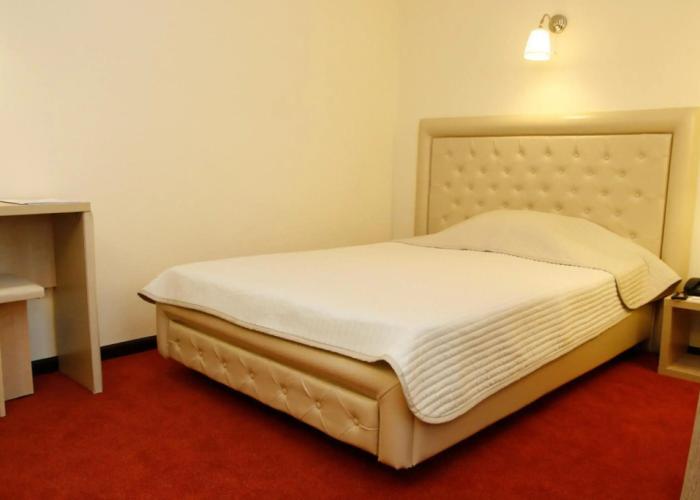Hotel Capitol