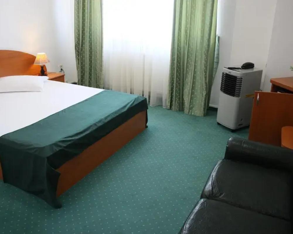 фото Hotel Sir Orhideea
