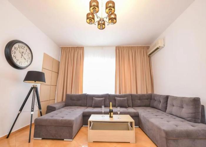 Grand Accomodation Apartments