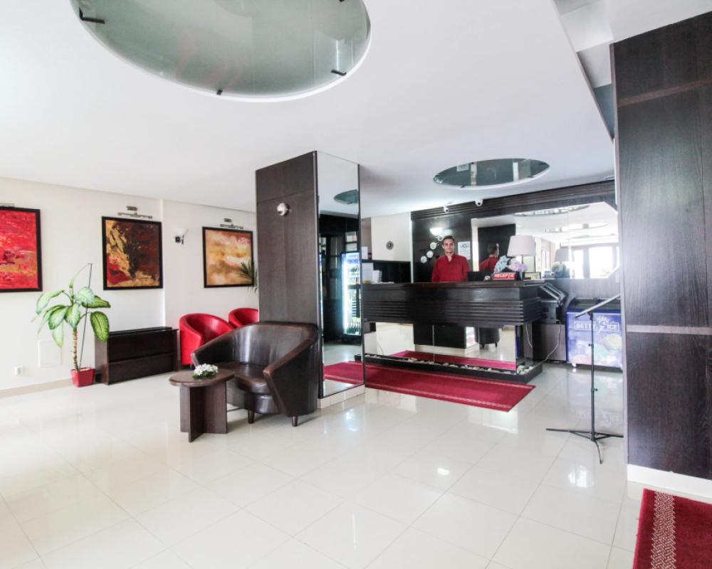 фото Hotel Razvan