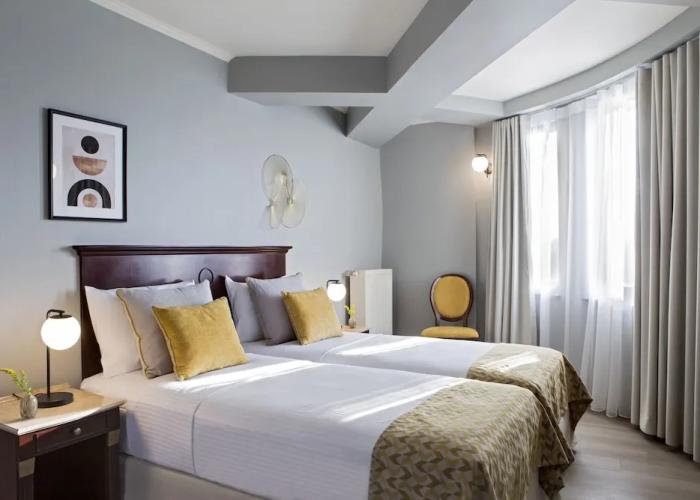 Hotel Venezia by ZEUS International