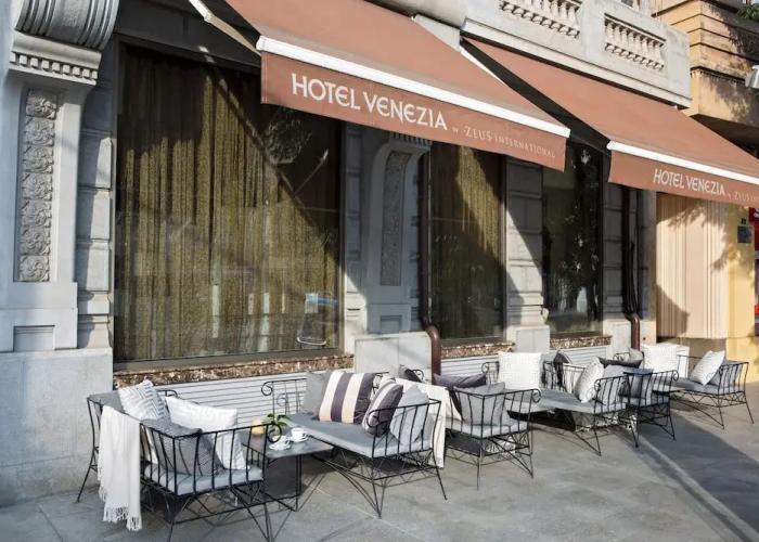 Hotel Venezia by ZEUS International