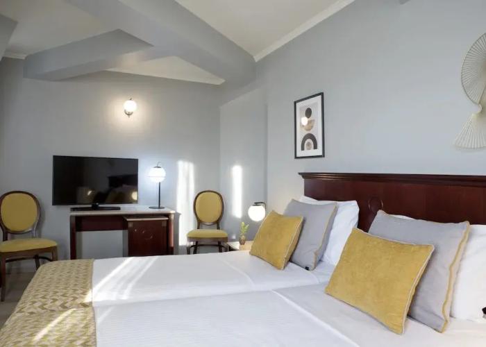 Hotel Venezia by ZEUS International
