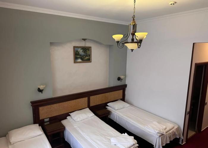 Hotel Bliss