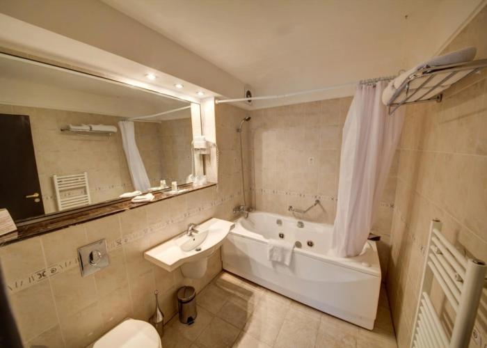 Atrium Hotel Ateneu City Center