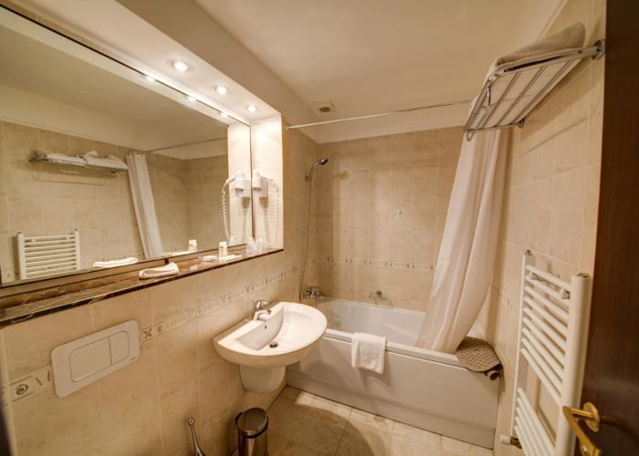 Atrium Hotel Ateneu City Center