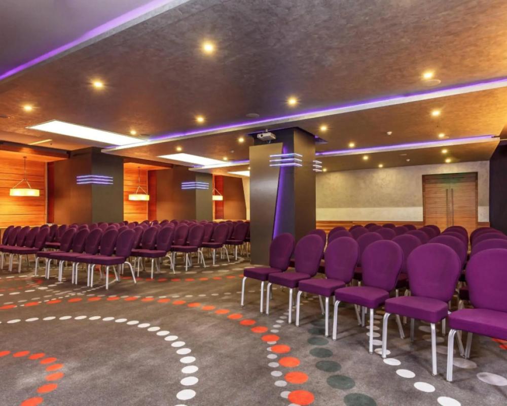 фото Sheraton Bucharest Hotel