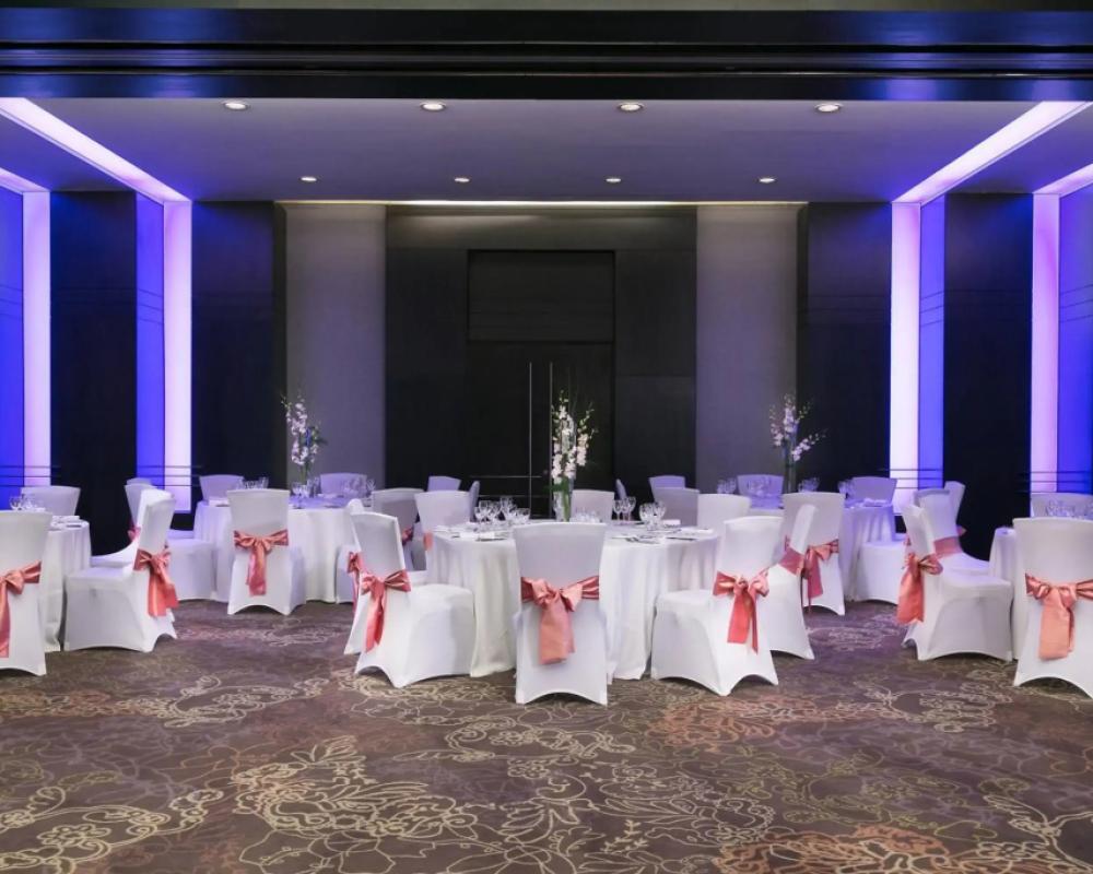 фото Sheraton Bucharest Hotel
