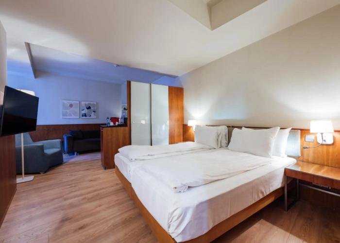 Peakture Hotel Bucharest