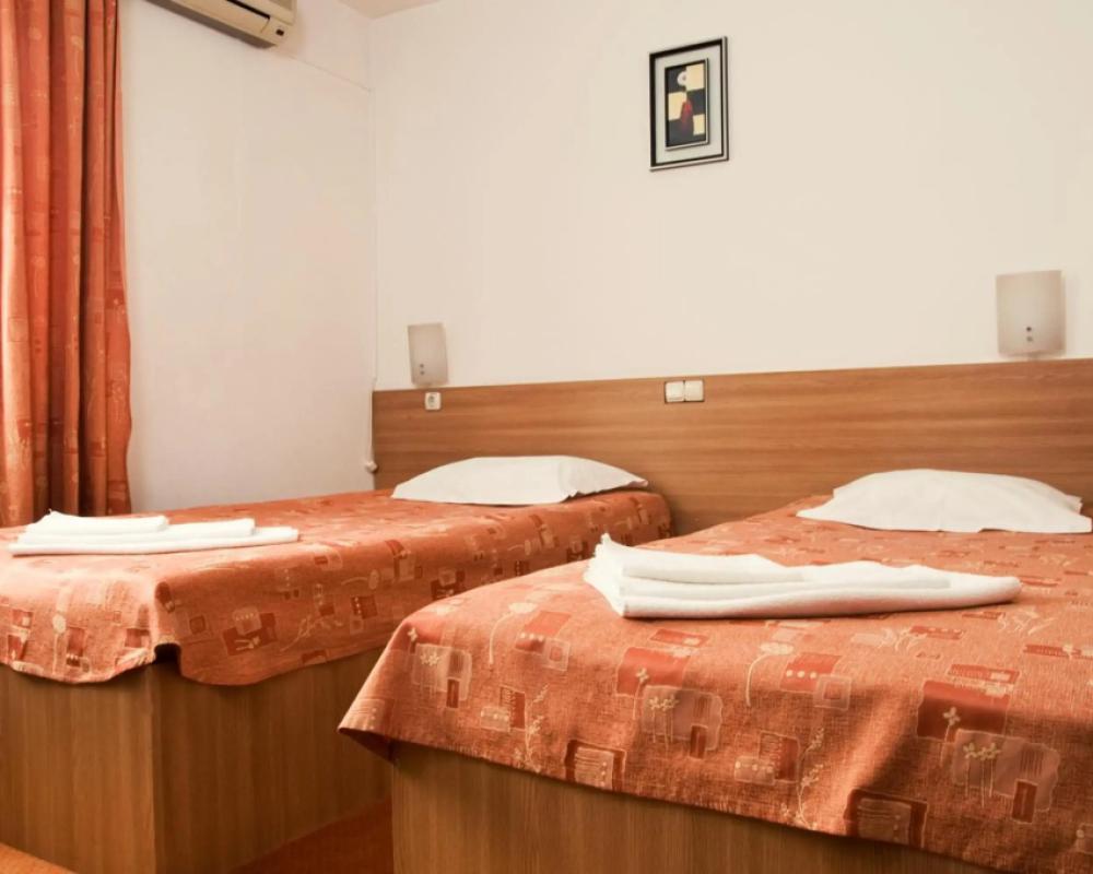 фото Hotel Est