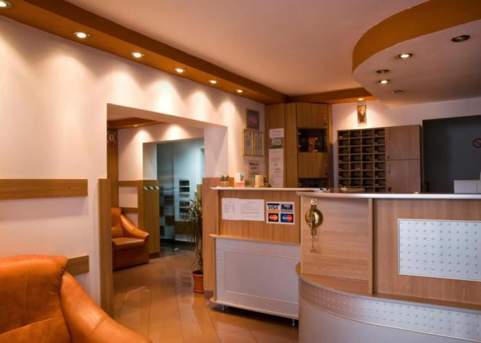 Hotel Est