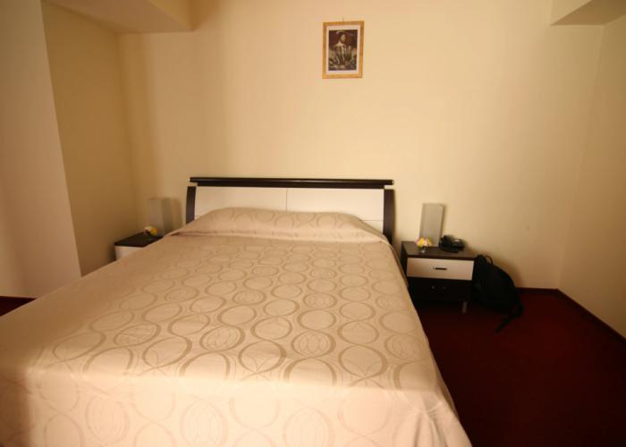 Lina Hotel