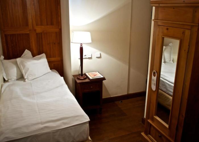 Rembrandt Hotel