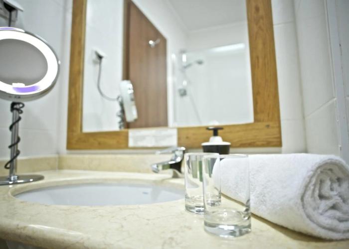 Rembrandt Hotel