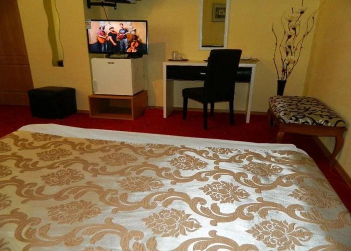Dalin Hotel