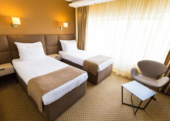 Crystal Palace Hotel