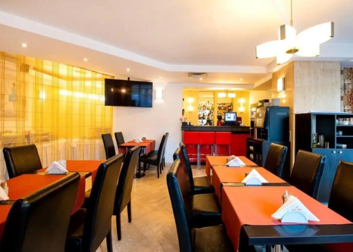 Hotel Duke Armeneasca