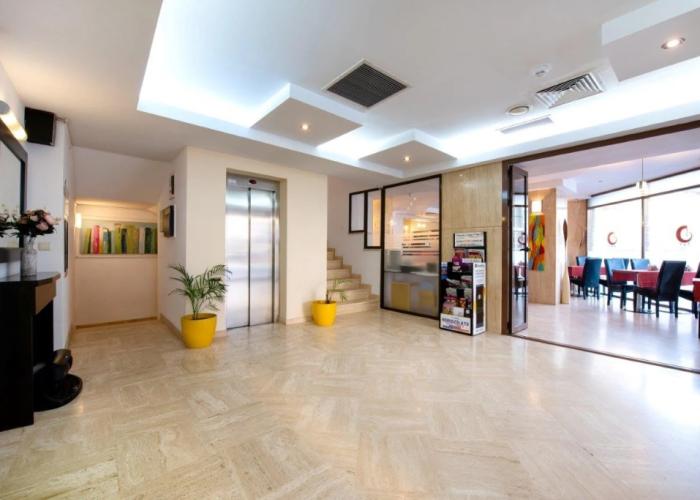Hotel Duke Armeneasca