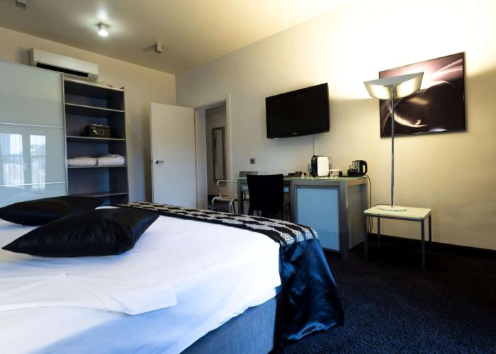 Central Hotel, Trademark Collection by Wyndham