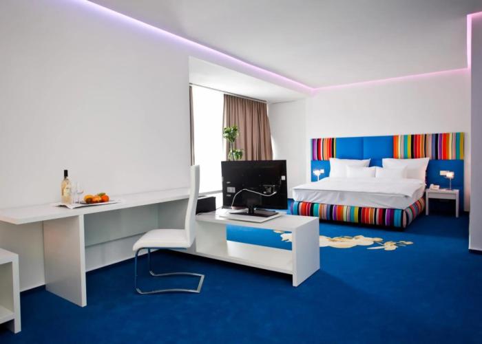 Marshal Garden Hotel