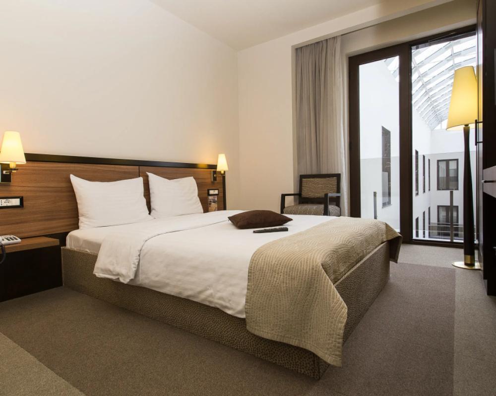 фото Europa Royale Bucharest