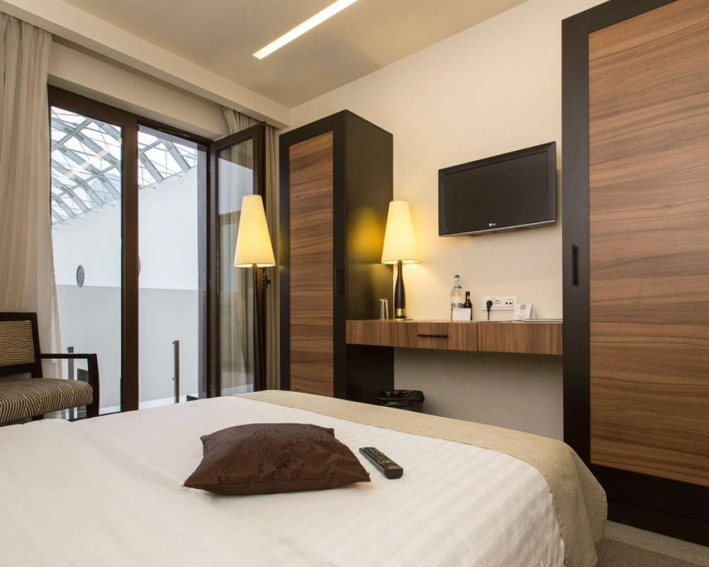 фото Europa Royale Bucharest
