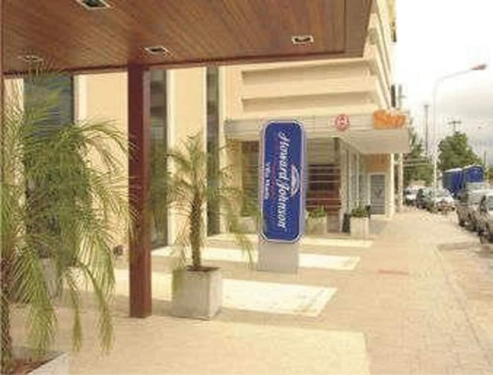 Howard Johnson by Wyndham Villa Maria Casino