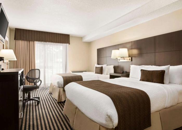 Days Inn by Wyndham Miramichi NB