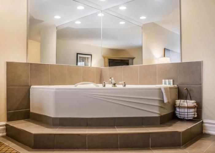 Four Points by Sheraton Hamilton - Stoney Creek
