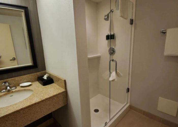 Courtyard by Marriott Hamilton