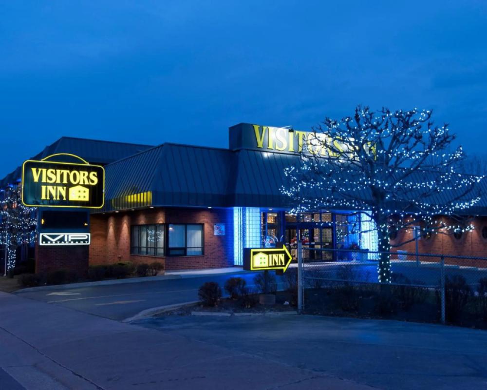 фото Visitors Inn