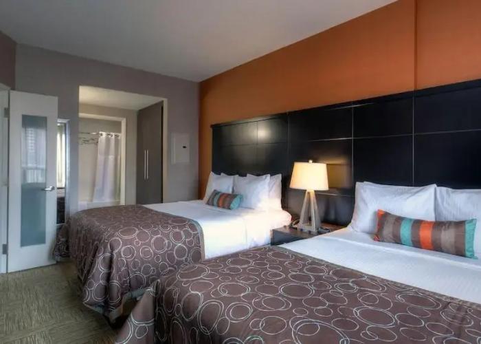 Staybridge Suites Hamilton-Downtown