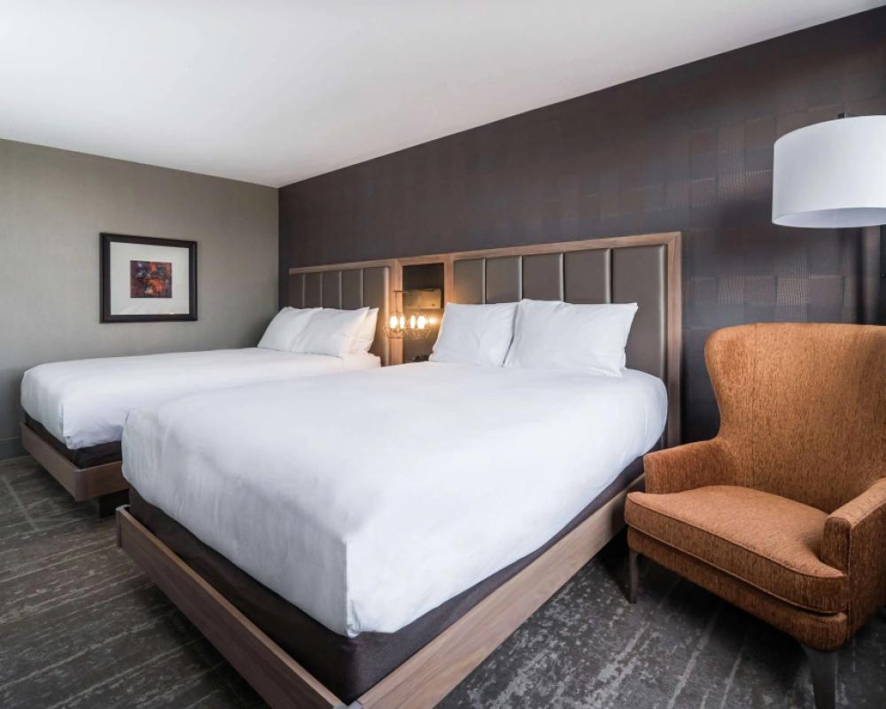 фото DoubleTree by Hilton Kitchener