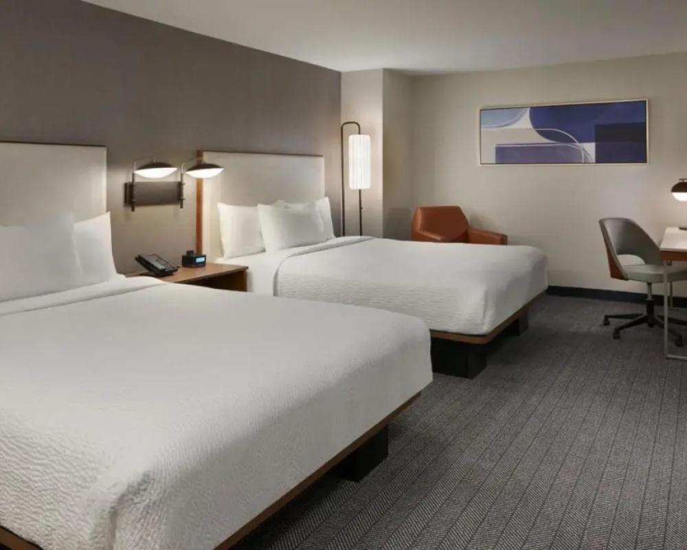 фото Courtyard by Marriott Kitchener