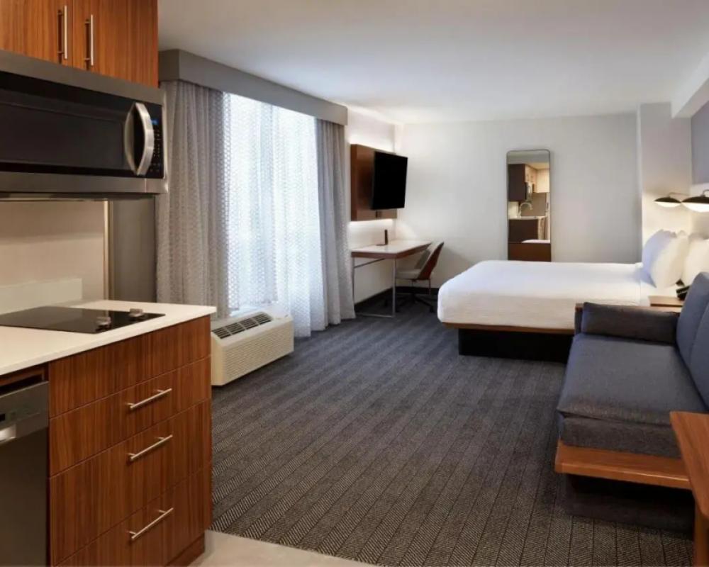 фото Courtyard by Marriott Kitchener