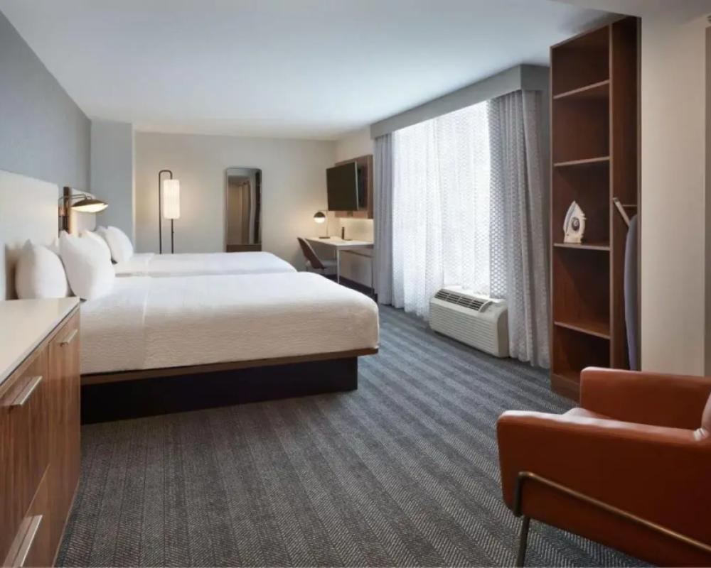 фото Courtyard by Marriott Kitchener