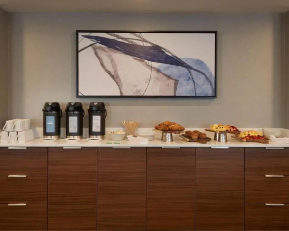 фото Courtyard by Marriott Kitchener