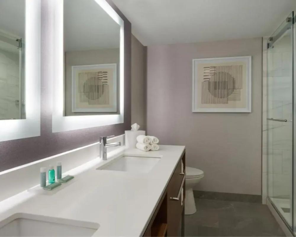 фото Courtyard by Marriott Kitchener