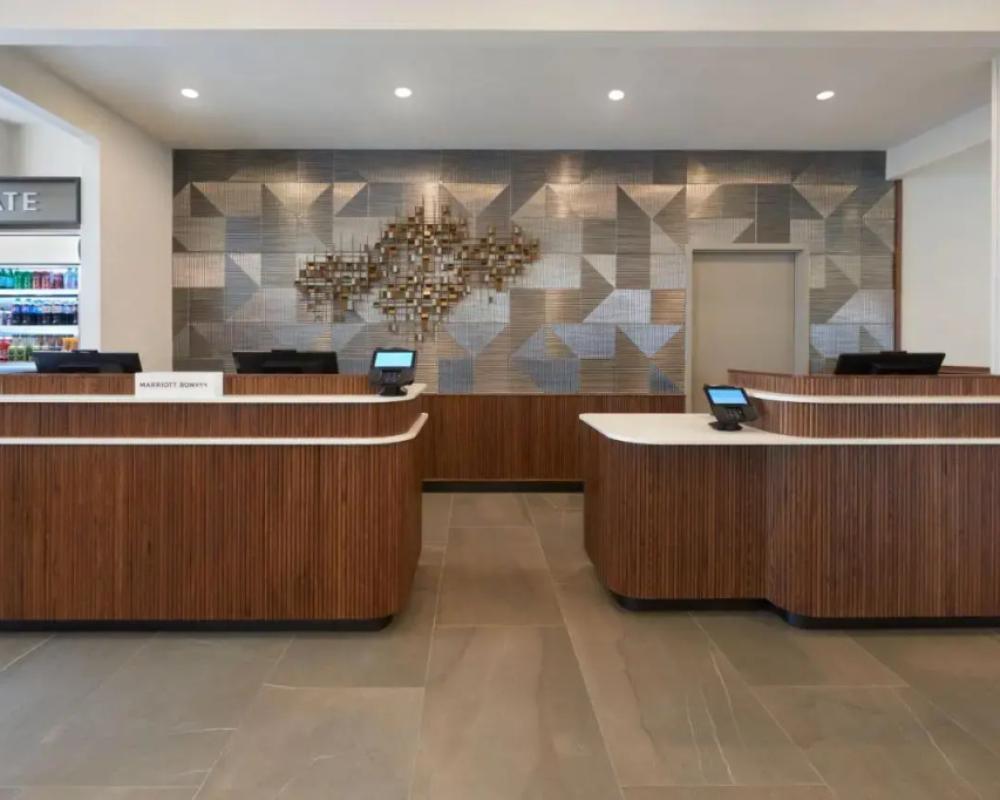 фото Courtyard by Marriott Kitchener