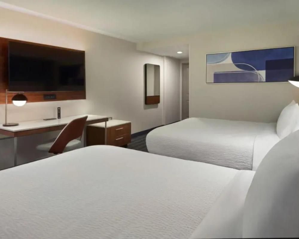фото Courtyard by Marriott Kitchener
