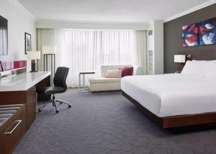 Delta Hotels by Marriott London Armouries