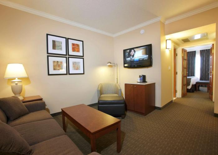 Best Western Plus Lamplighter Inn & Conference Centre