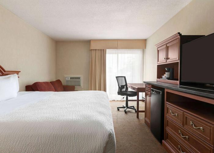 Days Inn by Wyndham London